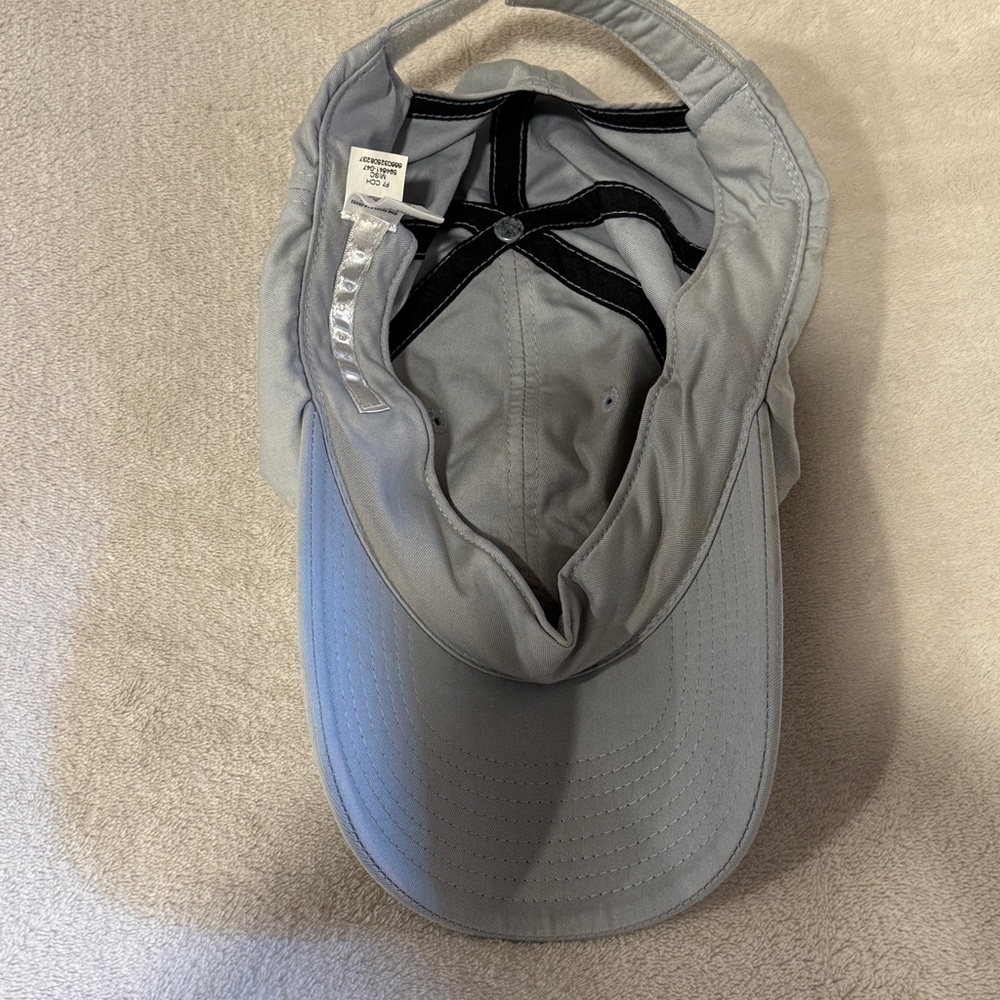 Nike women Hat - Picture 2 of 2